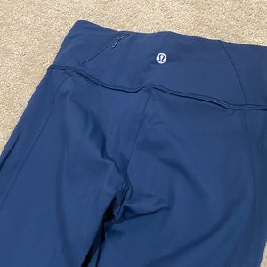 Lululemon Yoga Pants (navy)